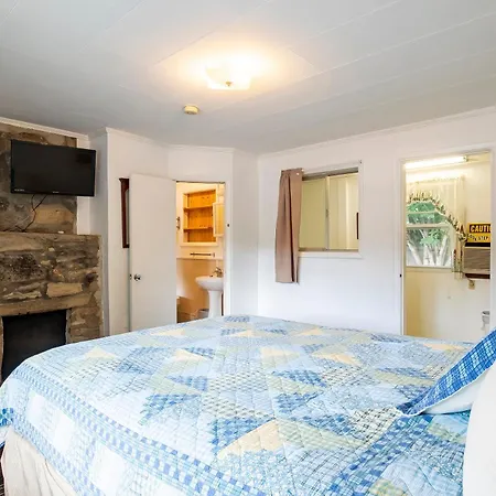 Lloyd'S On The River Country Inn By Oyo Bryson City Esterno foto