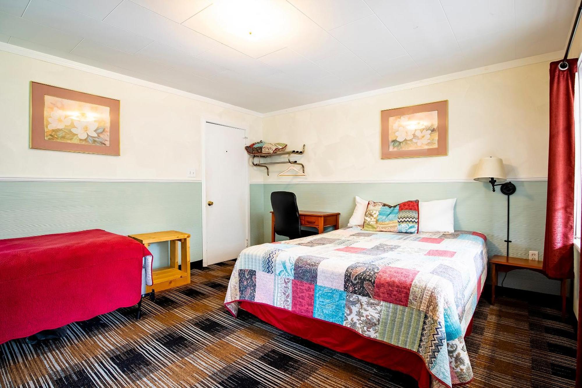 Lloyd's On The River Country By Oyo 2* Bryson City