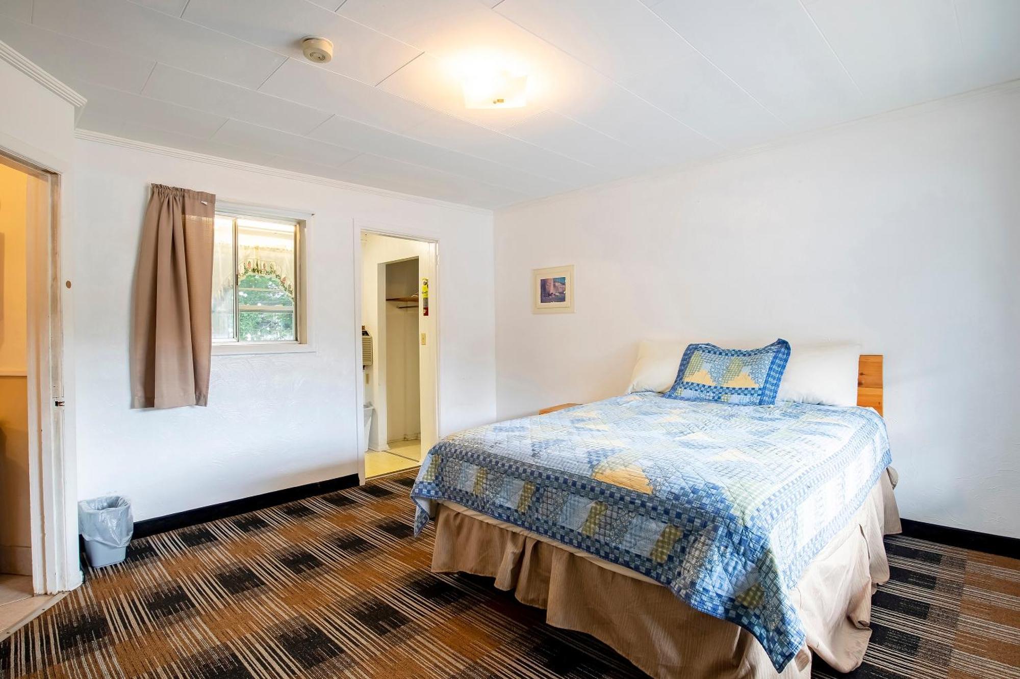 Lloyd's On The River Country By Oyo 2*